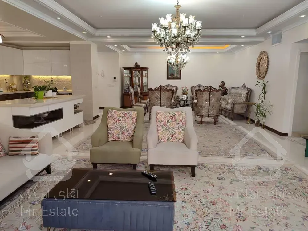 فروش آپارتمان ۱۶۹ متری در شهرک محلاتی