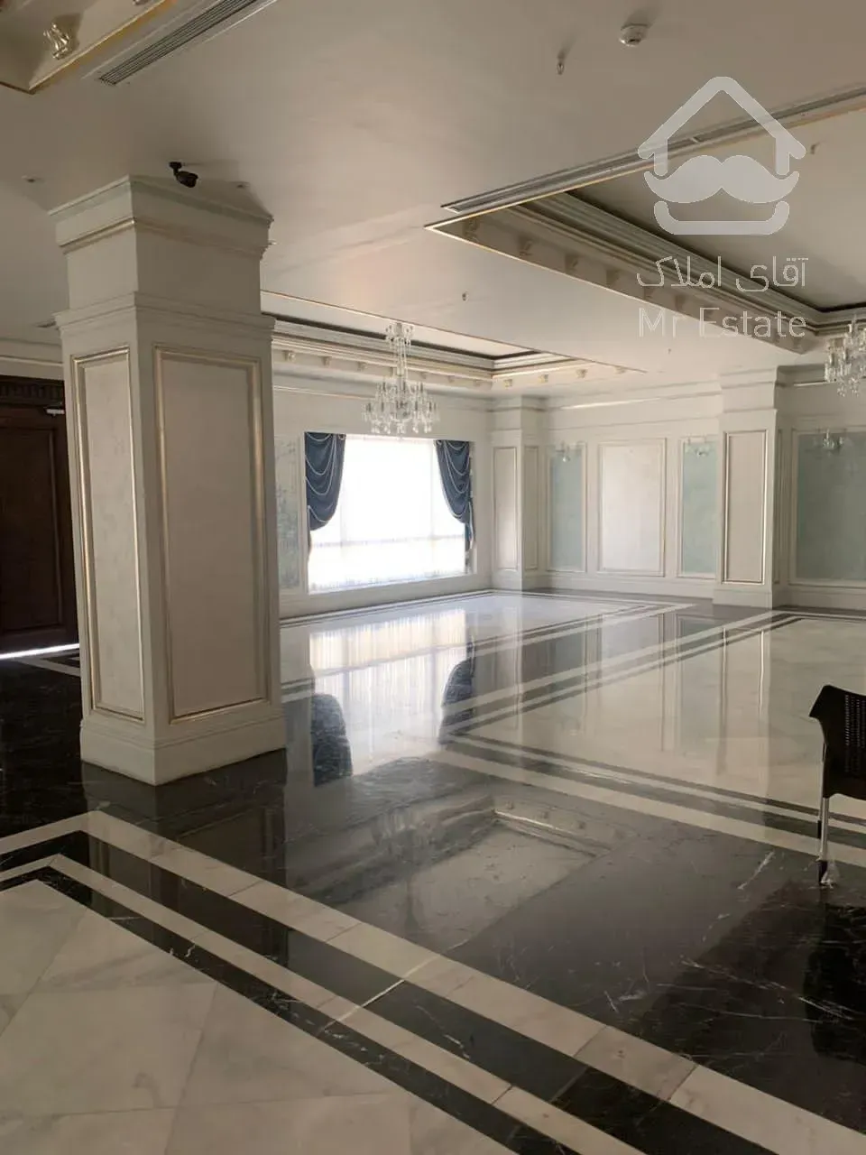 230متر تکواحدی فول مشاعات فرمانیه