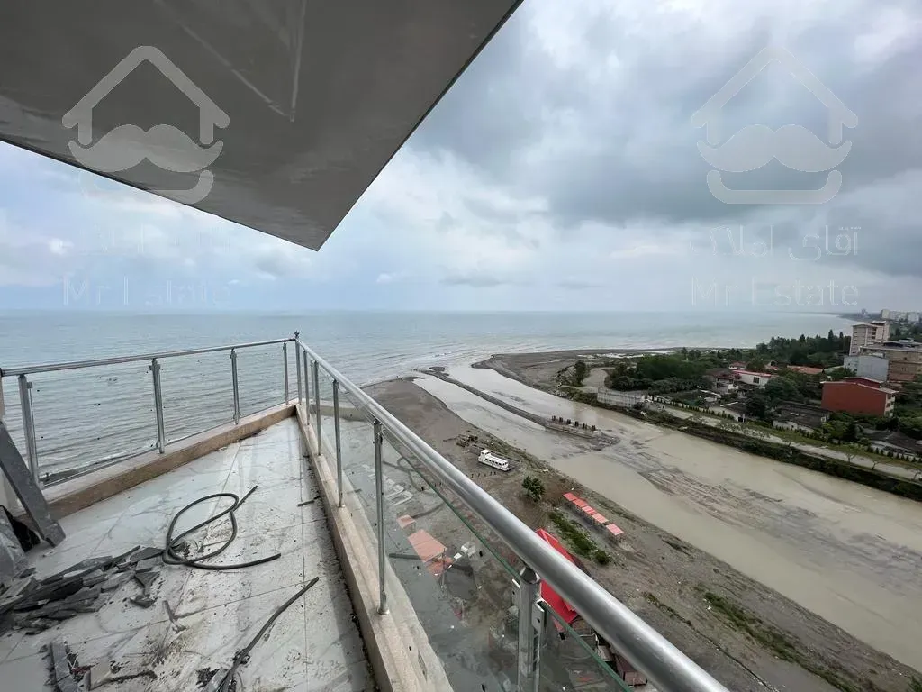 آپارتمان ساحلی تنکابن 250 متر