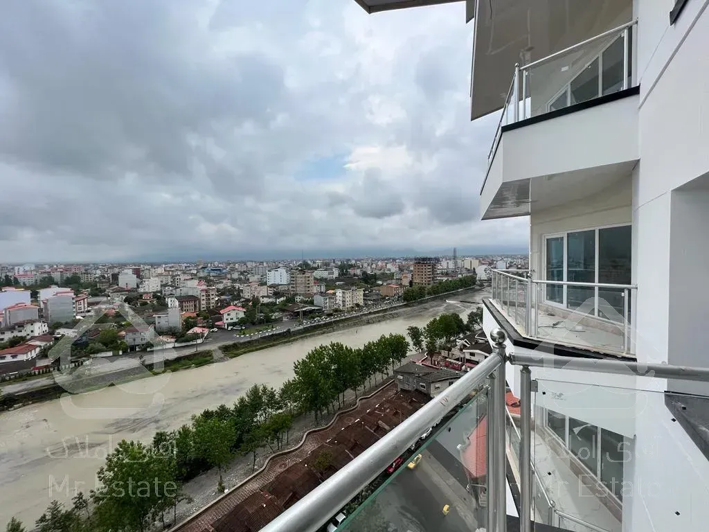 آپارتمان ساحلی تنکابن 250 متر