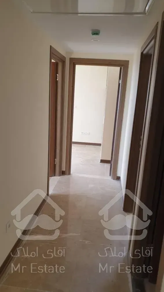 فروش ۱۳۰متر آپارتمان سه خوابه نوساز خیابان مطهری
