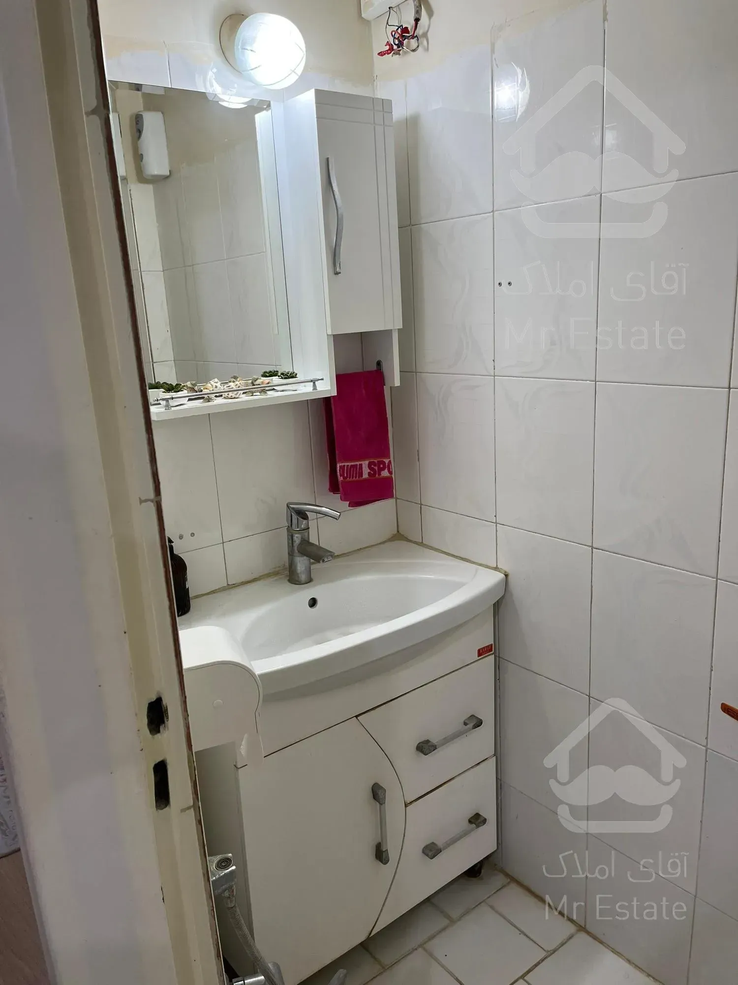 فروش آپارتمان دوخوابه در هفت چنار