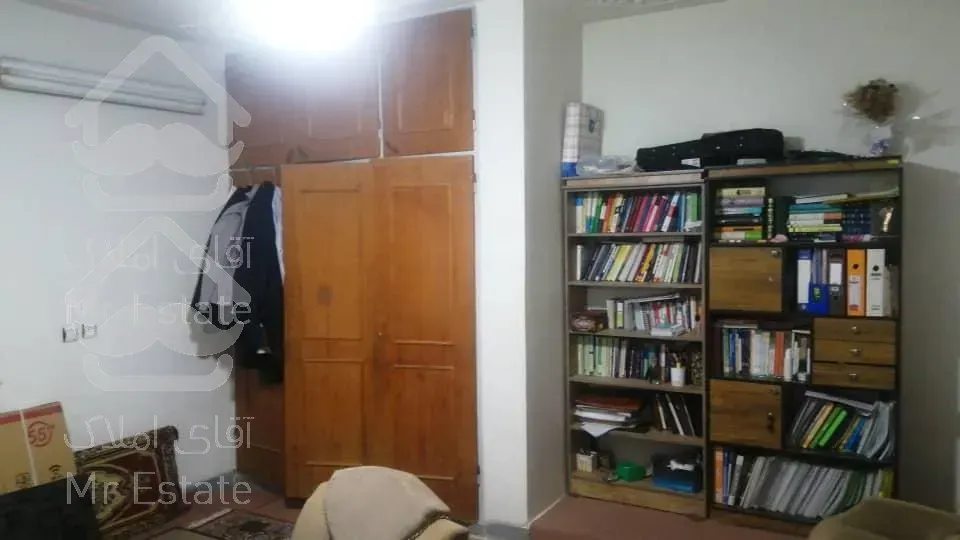 225 متر ویلایی درب به حیاط