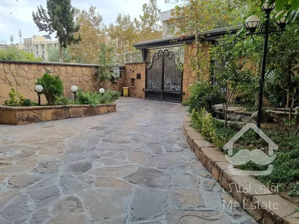 فروش آپارتمان ۱۳۱ متری در اندرزگو