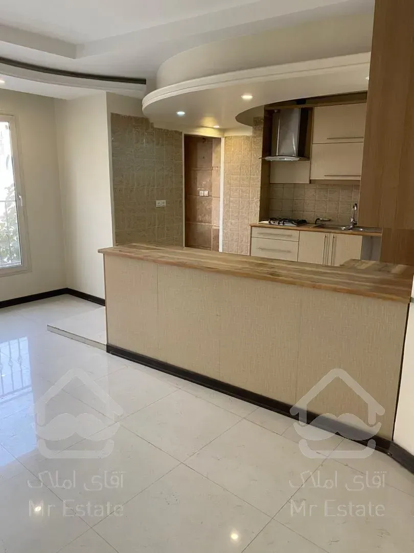 رهن و اجاره آپارتمان ۹۵ متری در حکمت