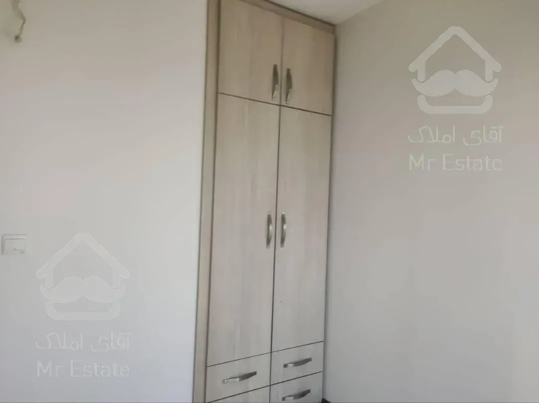 اجاره آپارتمان ۲ خواب خوش نقشه دیزاین شده غرق نور دارای چشم انداز ابدی برجهای ارکیده دریاچه چیتگر