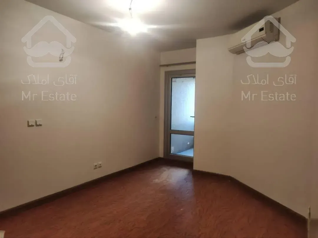 اجاره آپارتمان ۲ خواب خوش نقشه دیزاین شده غرق نور دارای چشم انداز ابدی برجهای ارکیده دریاچه چیتگر