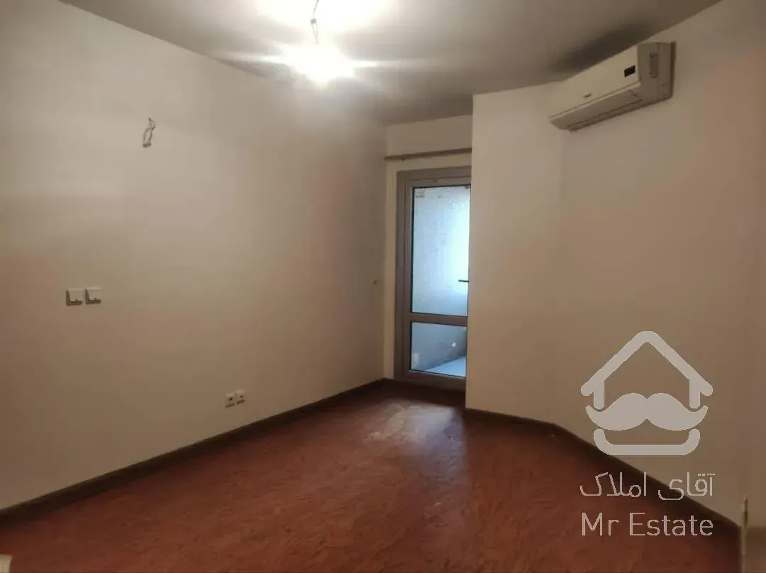 اجاره آپارتمان ۲ خواب خوش نقشه دیزاین شده غرق نور دارای چشم انداز ابدی برجهای ارکیده دریاچه چیتگر