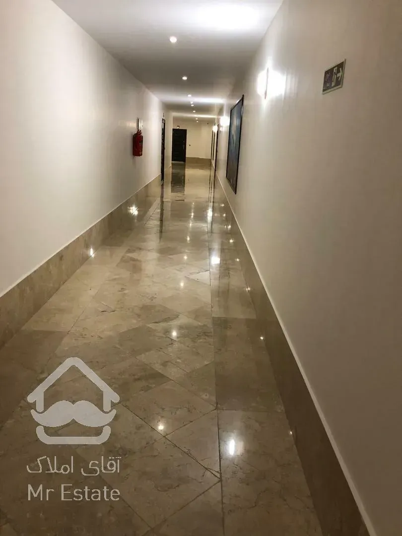 مفتح جنوبی ۹۵ متر دو خواب رهن واجاره