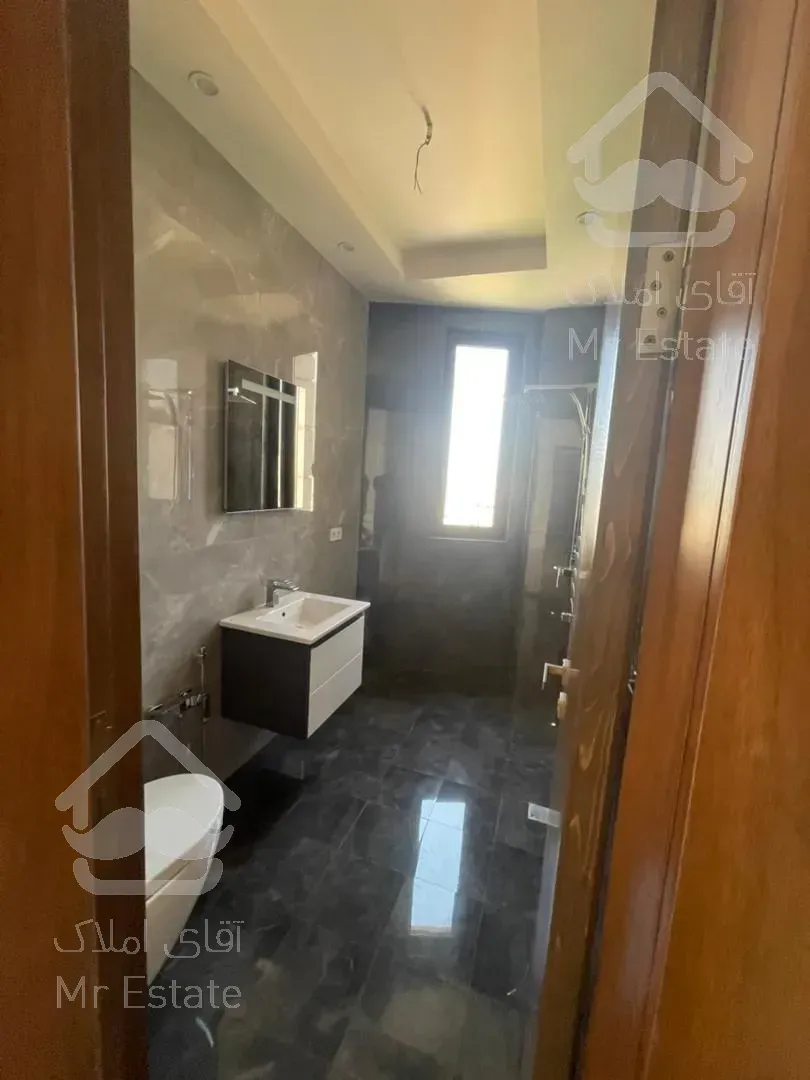 فروش آپارتمان اداری۱۷۰متر نیاوران/۱۶متر تابلوخور