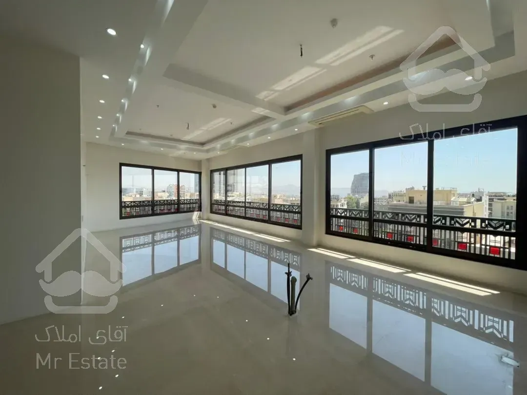 فروش آپارتمان اداری۱۷۰متر نیاوران/۱۶متر تابلوخور