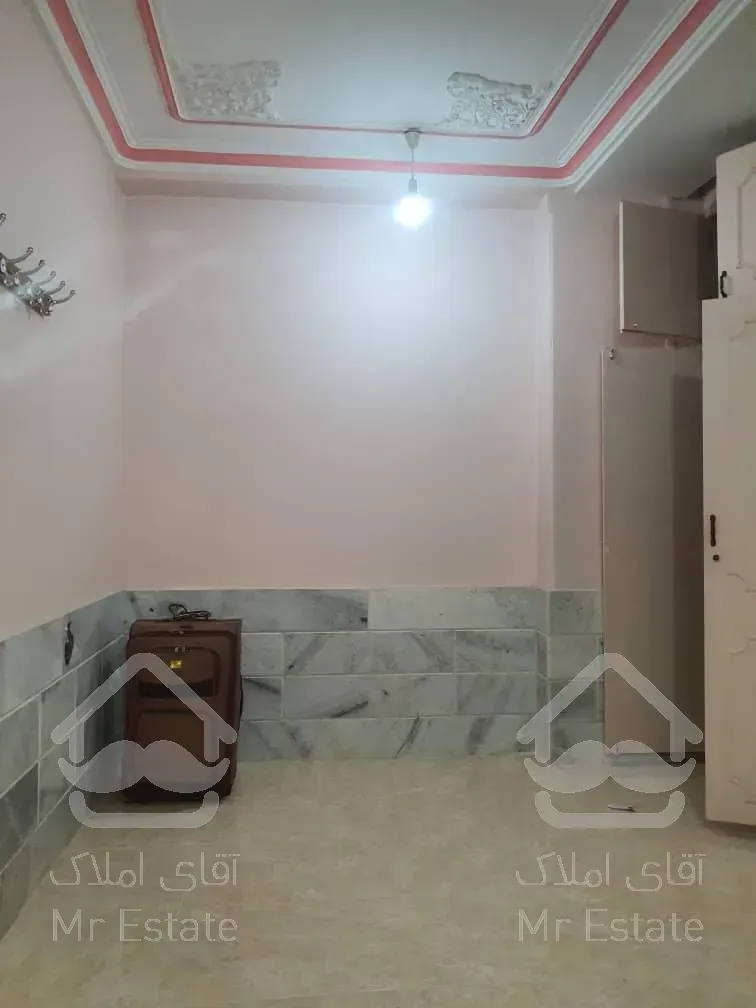 فروش دو خوابه تک واحدی نه دی