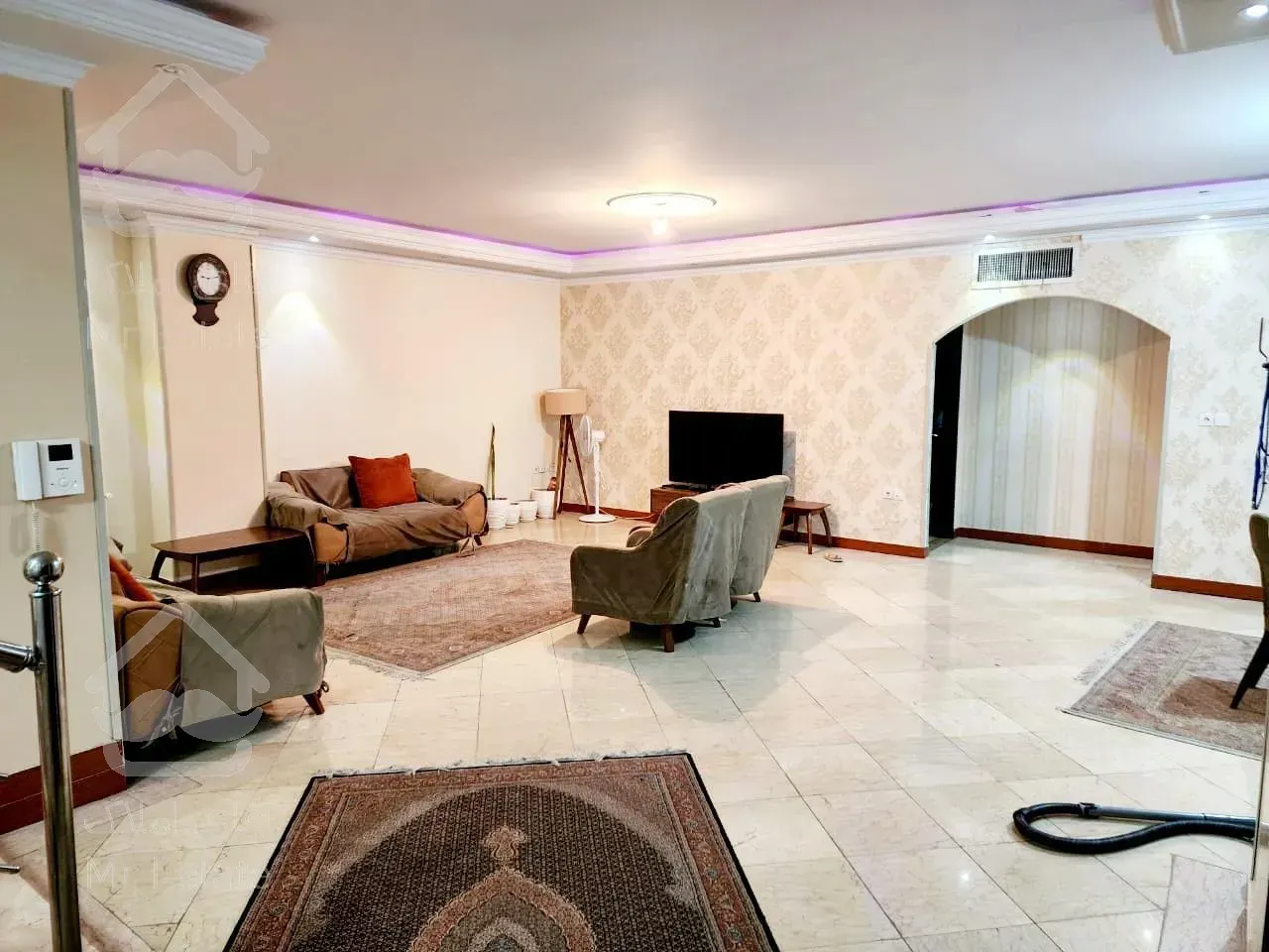 رهن شخصي ساز۳خواب مستر لوکس نوساز تک واحدی شهرک گلستان،جنوبی نورگیر