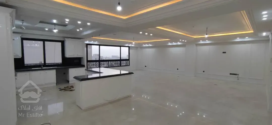 فروش اپارتمان۹۵  متر زیر قیمت سالن پرده خور نور و نقشه عالی