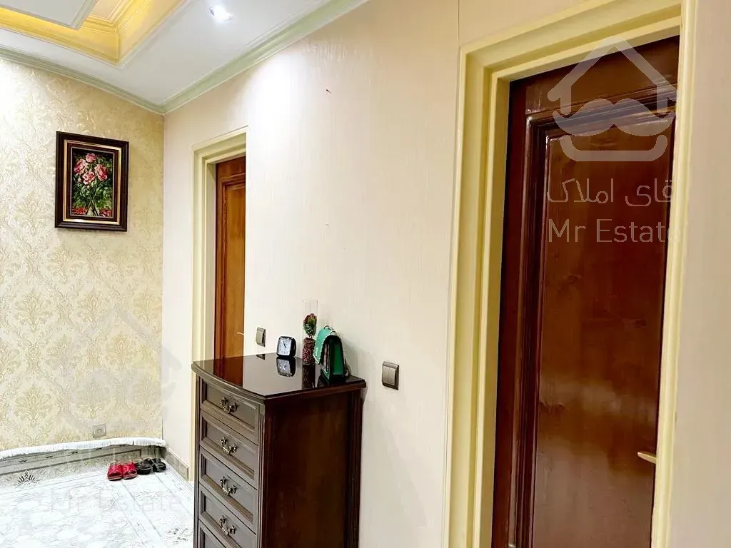 رهن ۲۷۵متر ۴خواب تک واحدی/شاه نشین تاپ لوکیشن* منطقه ۲۲ شهرک راه آهن