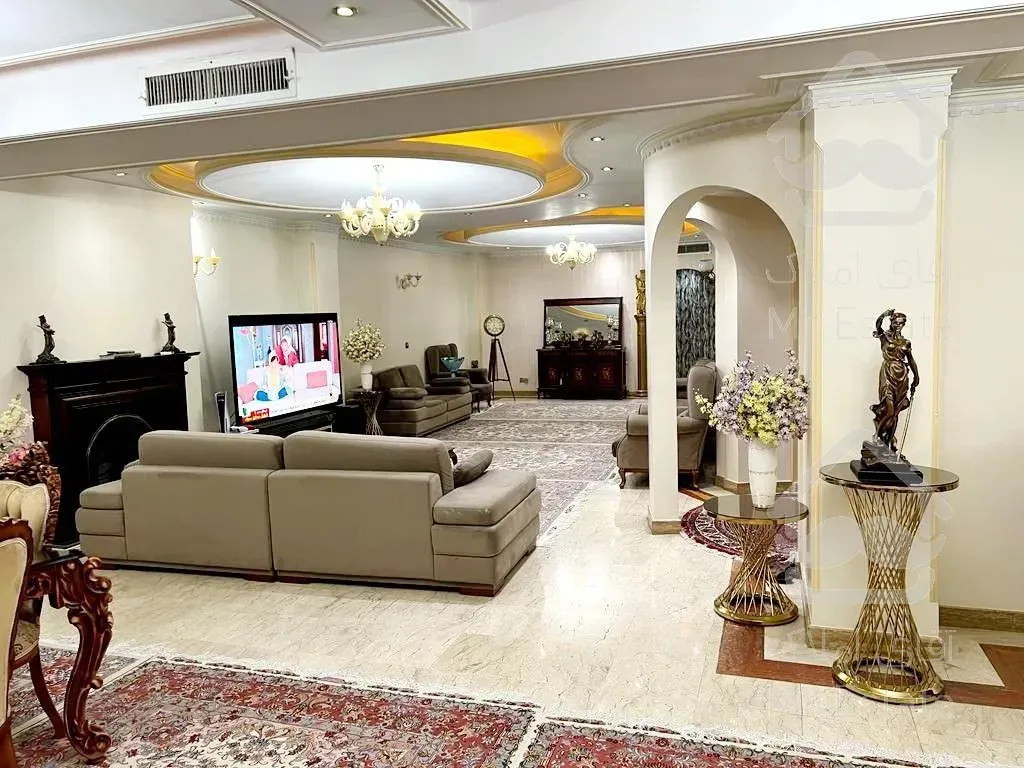 رهن ۲۷۵متر ۴خواب تک واحدی/شاه نشین تاپ لوکیشن* منطقه ۲۲ شهرک راه آهن