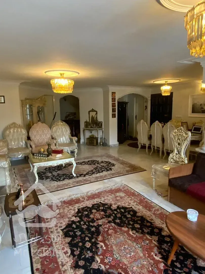 170 متر 4 خوابه سالن پرده خور بازسازی شده تک واحدی