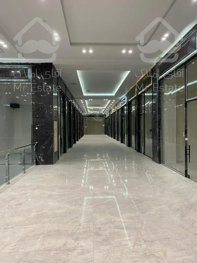 ۱۹ متر جنب مترو