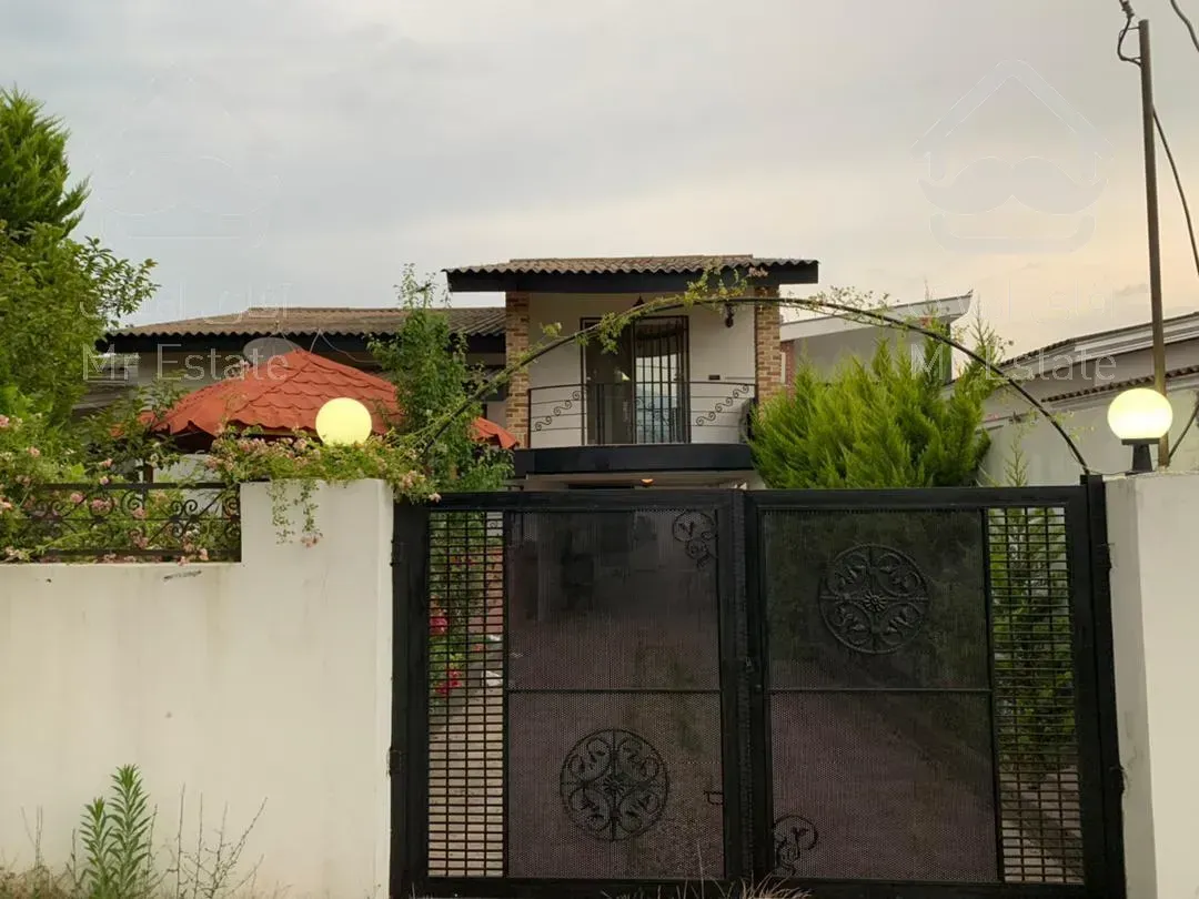 ویلا رویان زیبا