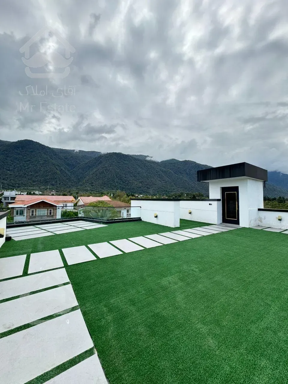 فروش فوری ویلا شمال تریبلکس جنگلی