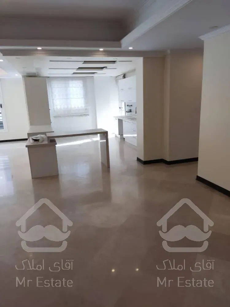 ۱۷۰متر/۳خ/۱۰ساله/۲پارکینگ/نفت