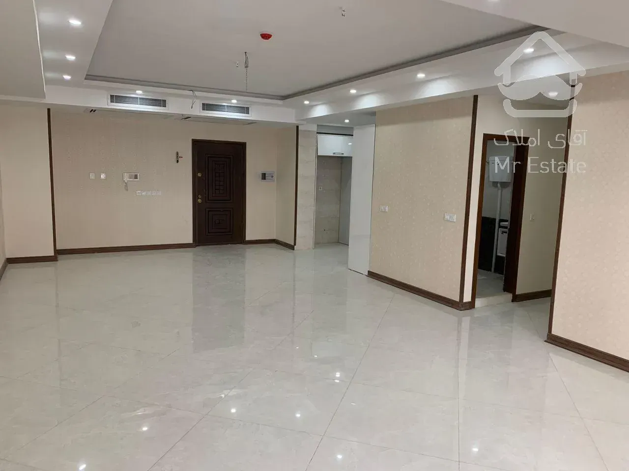 ۱۴۰ متر ۳ خواب لوکس کلید نخورده