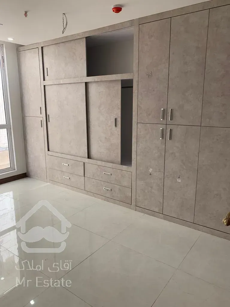 ۱۴۰ متر ۳ خواب در سیمون بولیوار/ کلیدنخورده