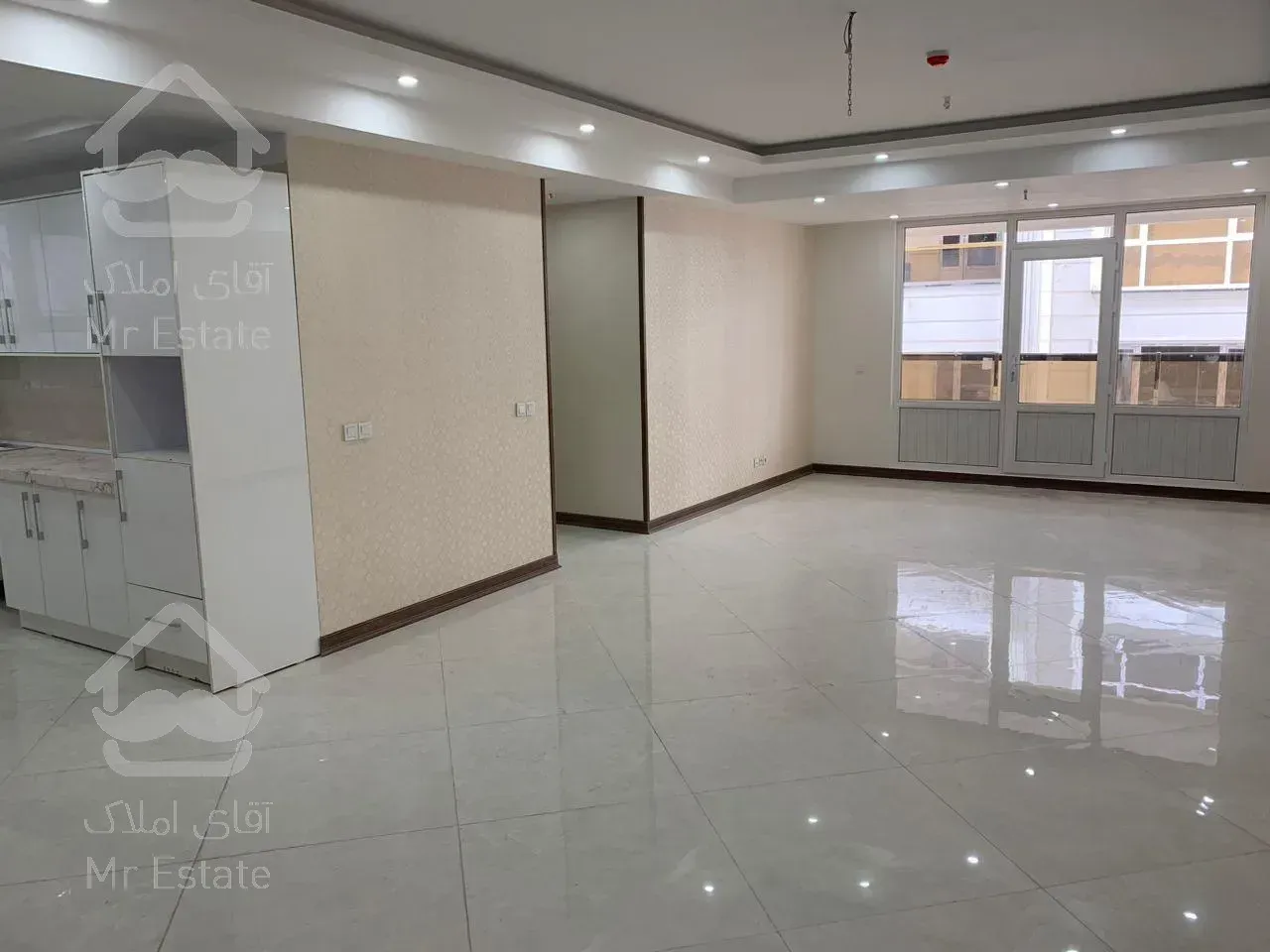 ۱۴۰ متر ۳ خواب در سیمون بولیوار/ کلیدنخورده