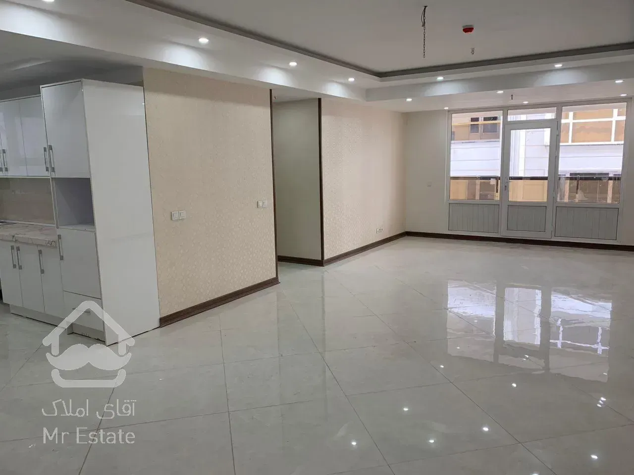 ۱۴۰ متر ۳ خواب لوکس کلید نخورده