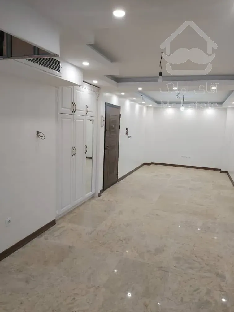 فروش 83 متری ازگل