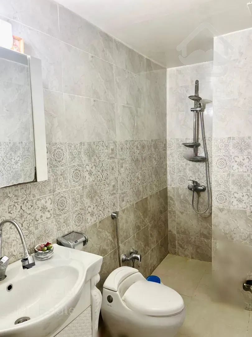 اجاره 65 متری در اختیاریه - دیباجی