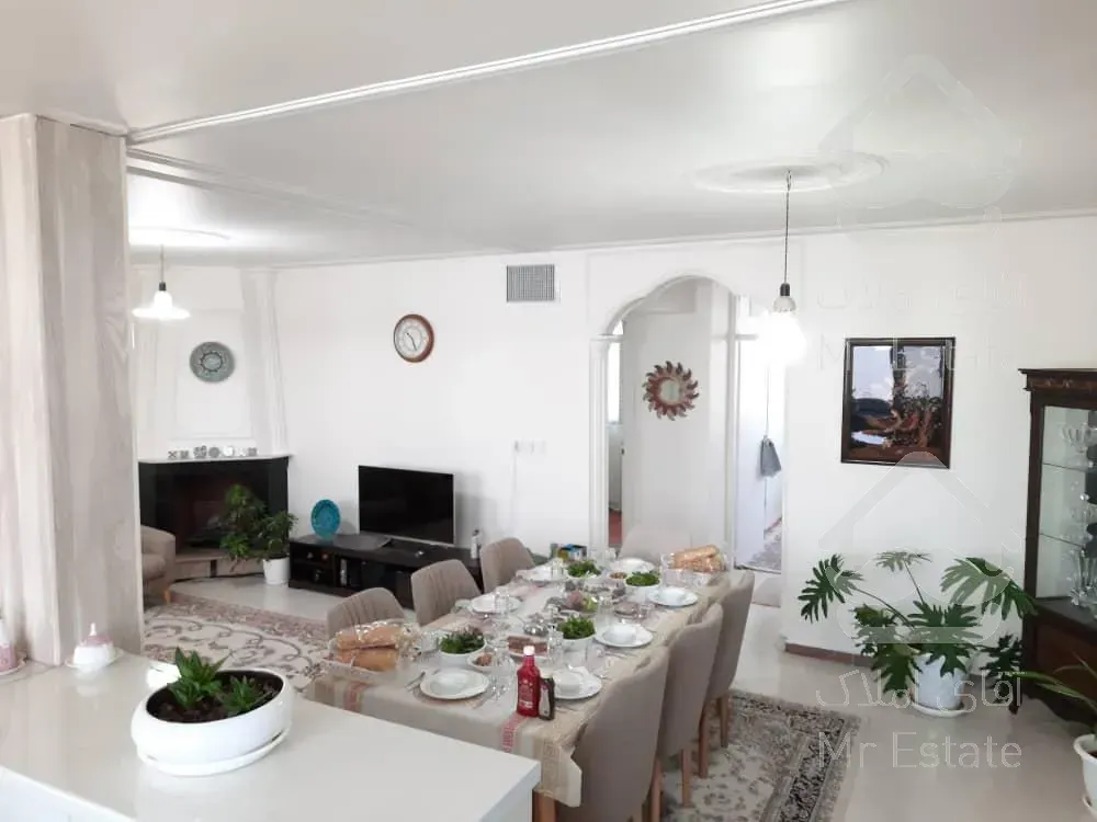 105 متری خیابان مطهری واوان