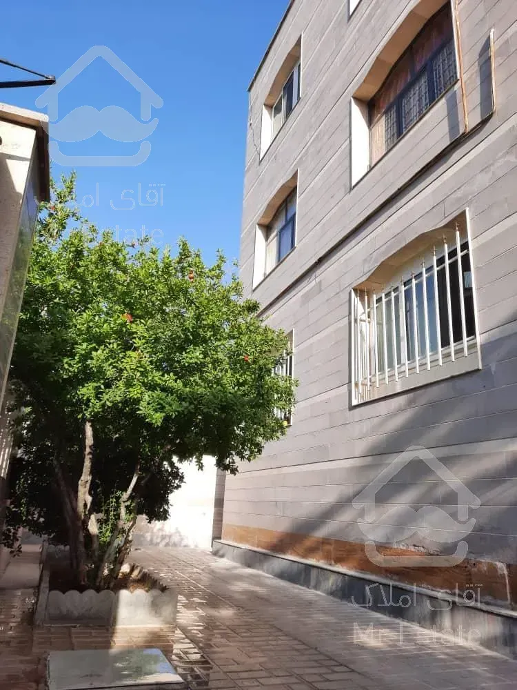 105 متری خیابان مطهری واوان