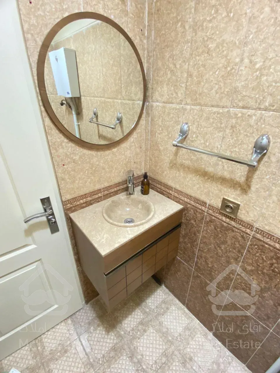 آپارتمان 93 متر فول امکانات، تهرانسر