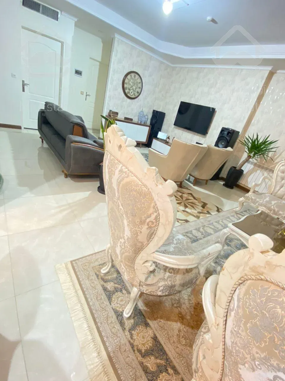 آپارتمان 93 متر فول امکانات، تهرانسر