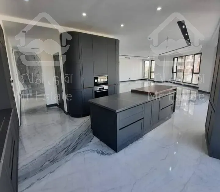 فروش ۳۴۵ متری در برج داینسی