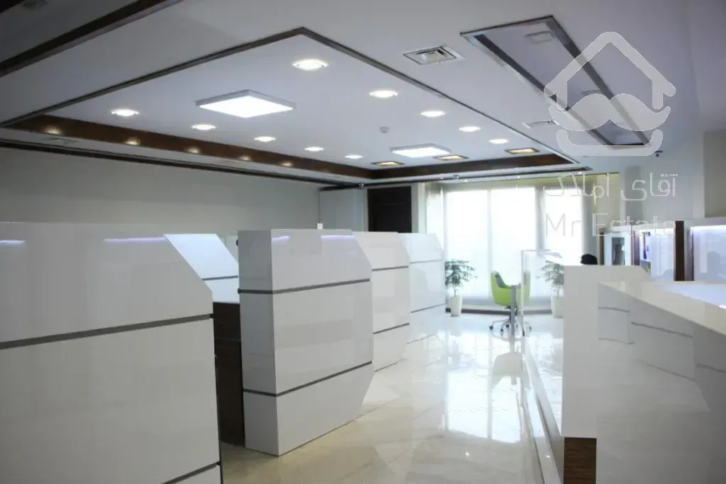 ۲۰۰ متر ساختمان پزشکان کلینیک زیبایی ونک