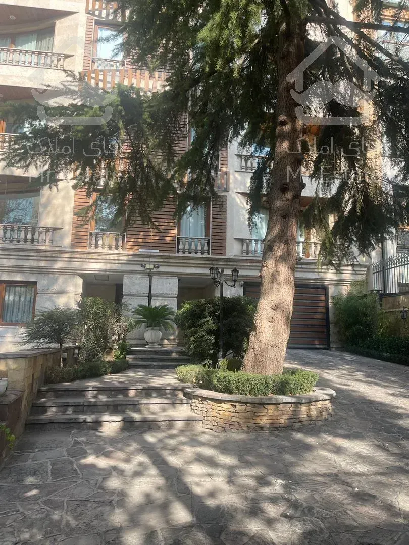 فروش آپارتمان۲۵۵ متری / ۴ خواب