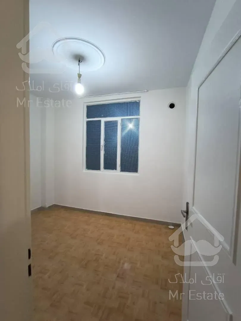 یه واحد ۶۵متری