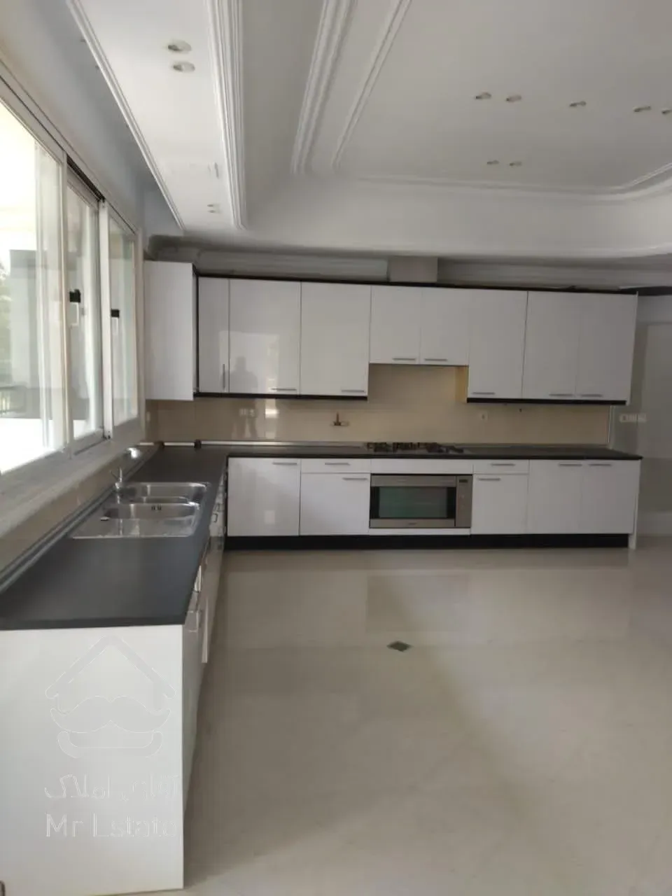 ۱۰۰۰متر ویلا مدرن ۱۱ولنجک