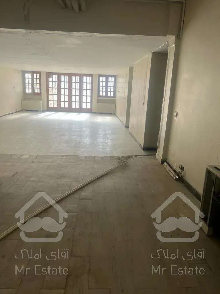 ۲۲۰۰ متر سند اداری ۱ طبقه کامل ونک