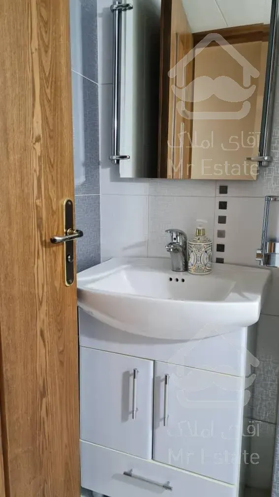 فروش یک اپارتمان نقلی در بهترین لوکیشن