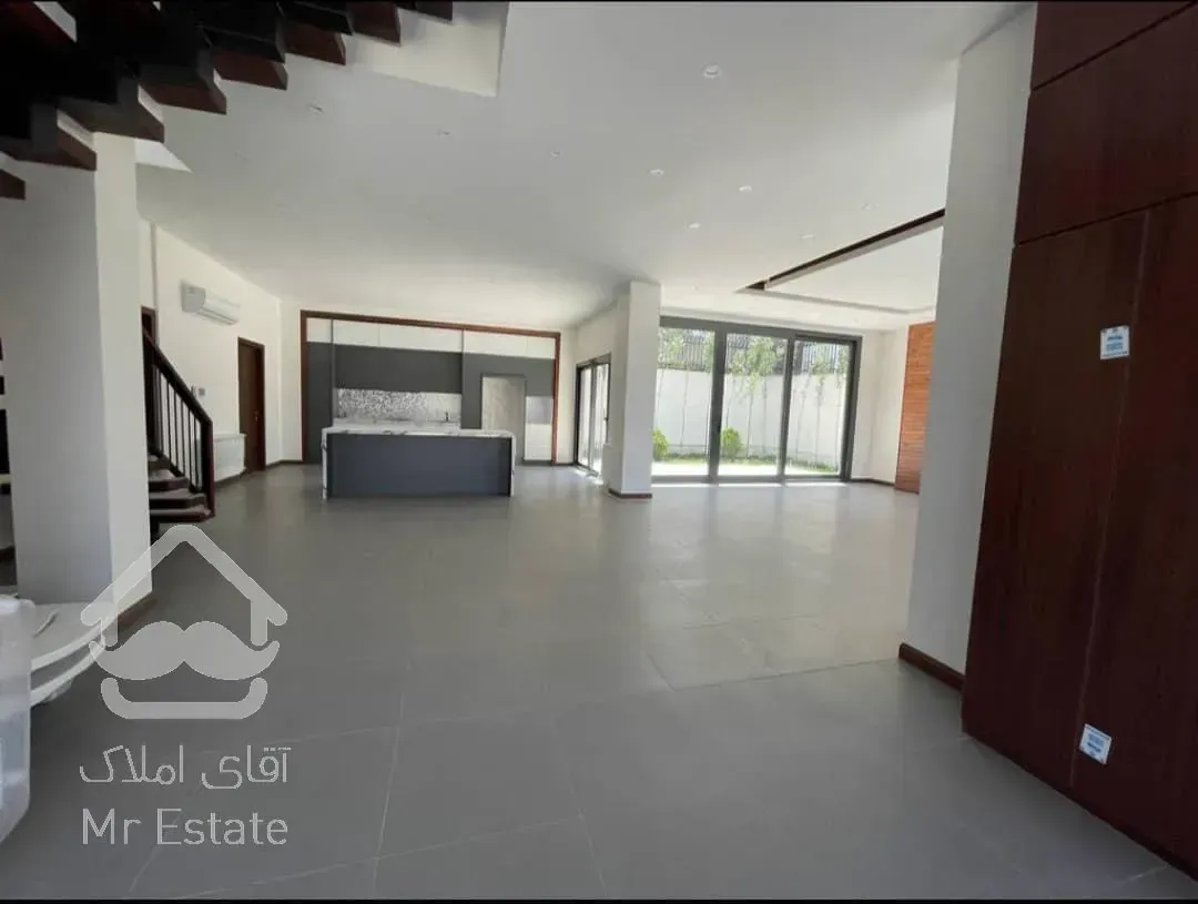 ۱۰۰۰ متر باغ ویلا ، سند تک برگ ، شهرک زعفرانیه