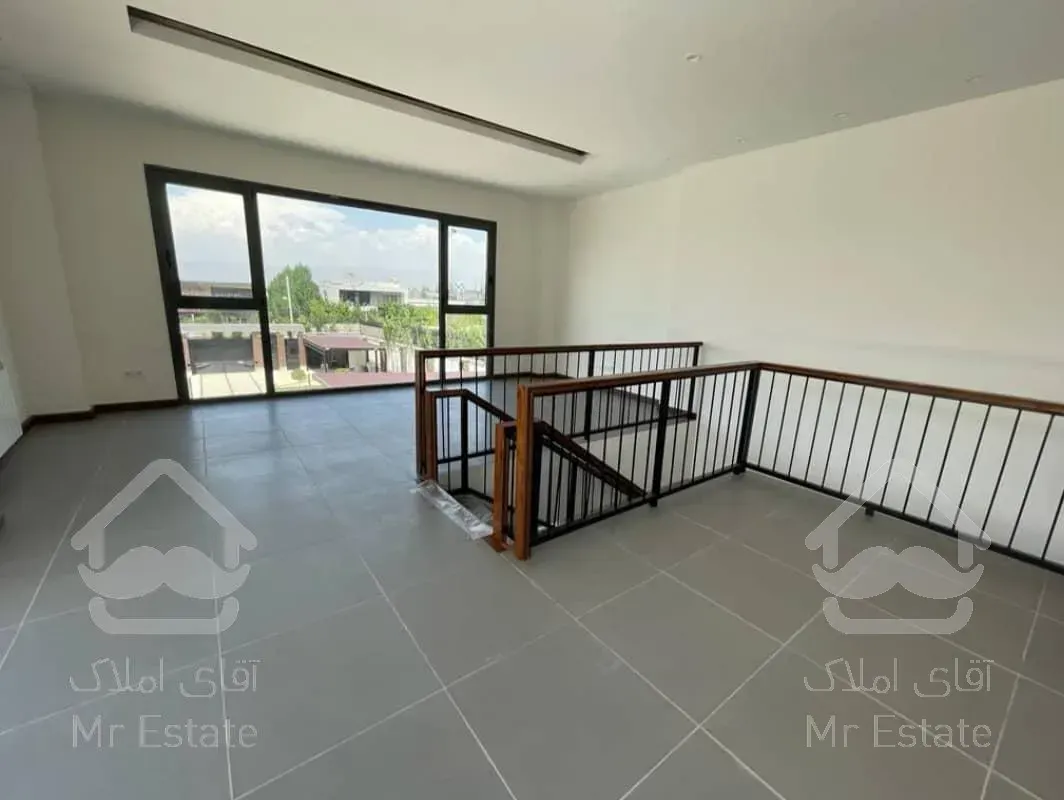 ۱۰۰۰ متر باغ ویلا ، سند تک برگ ، شهرک زعفرانیه