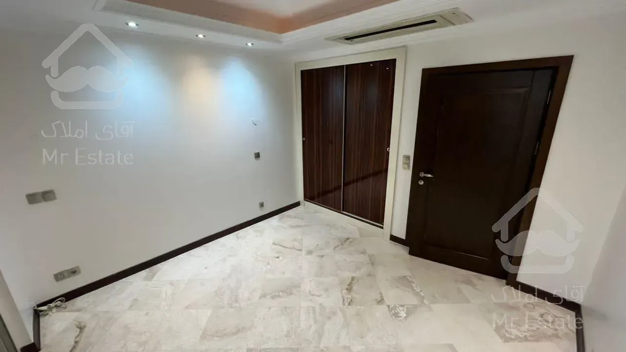 رهن آپارتمان ولنجک ۲۰۰ متری برج