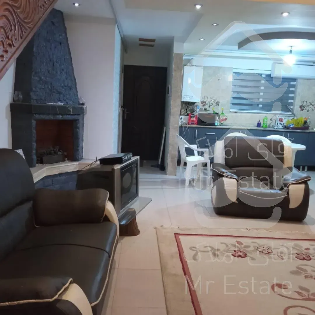 ویلای دوبلکس  واقع در بافت شهری جاده کناره