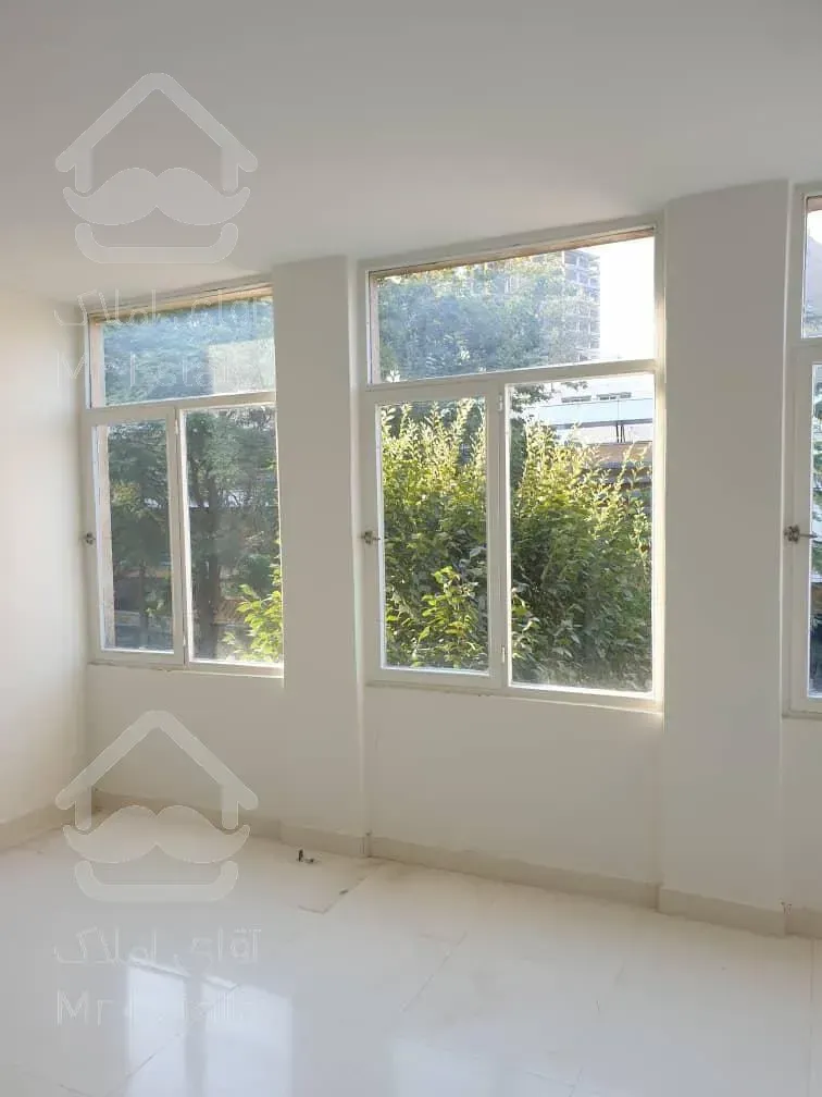 ۱۷۰ متر ( موقعیت اداری ) میدان ونک