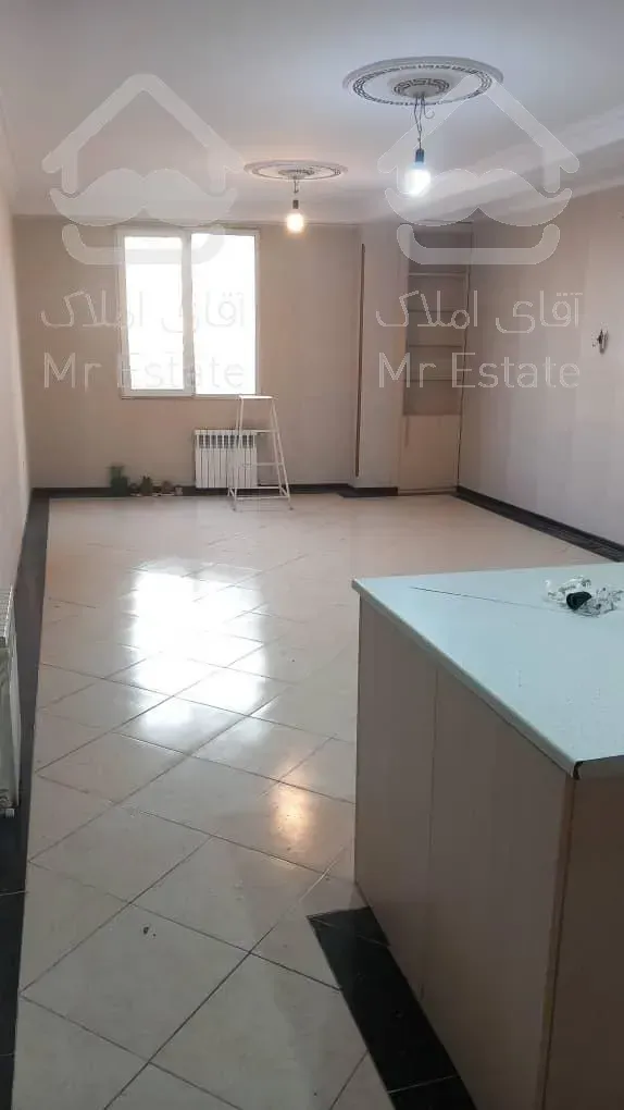 ۸۵متر/۲خواب/کم سن/خوش نور و نقشه