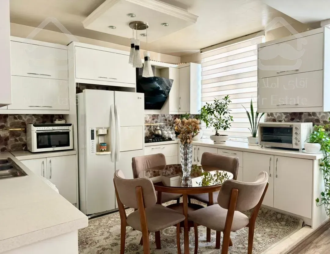 رهن واجاره اپارتمان ۸۲متری دو خواب درسازمان برنامه شمالی خ کیهان