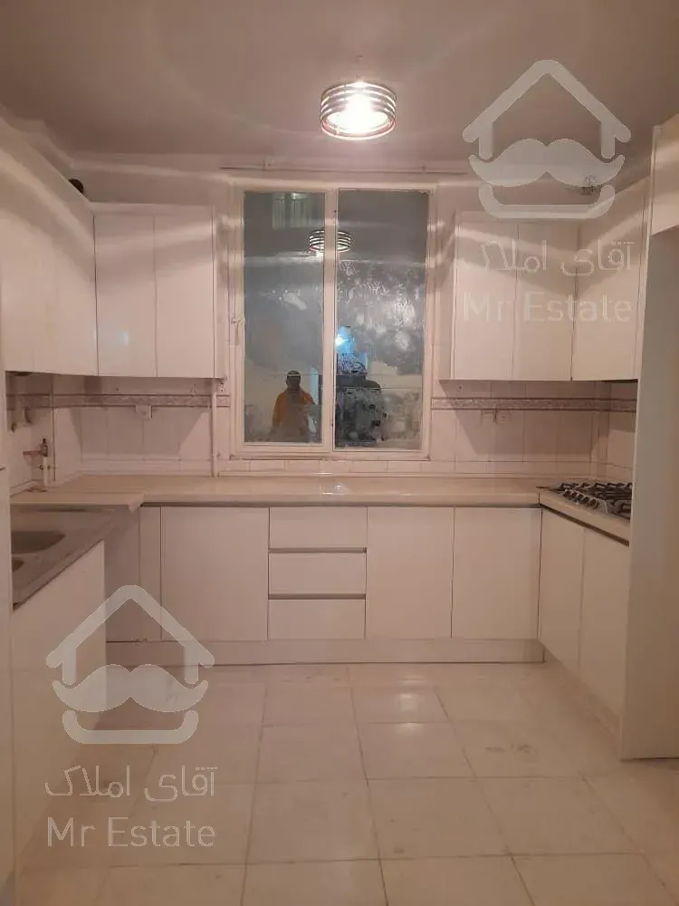 آپارتمان۴۹متری با پارکینگ در کارون